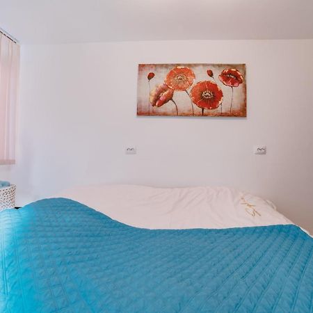 Appartamento Old Town Studio Braşov Esterno foto